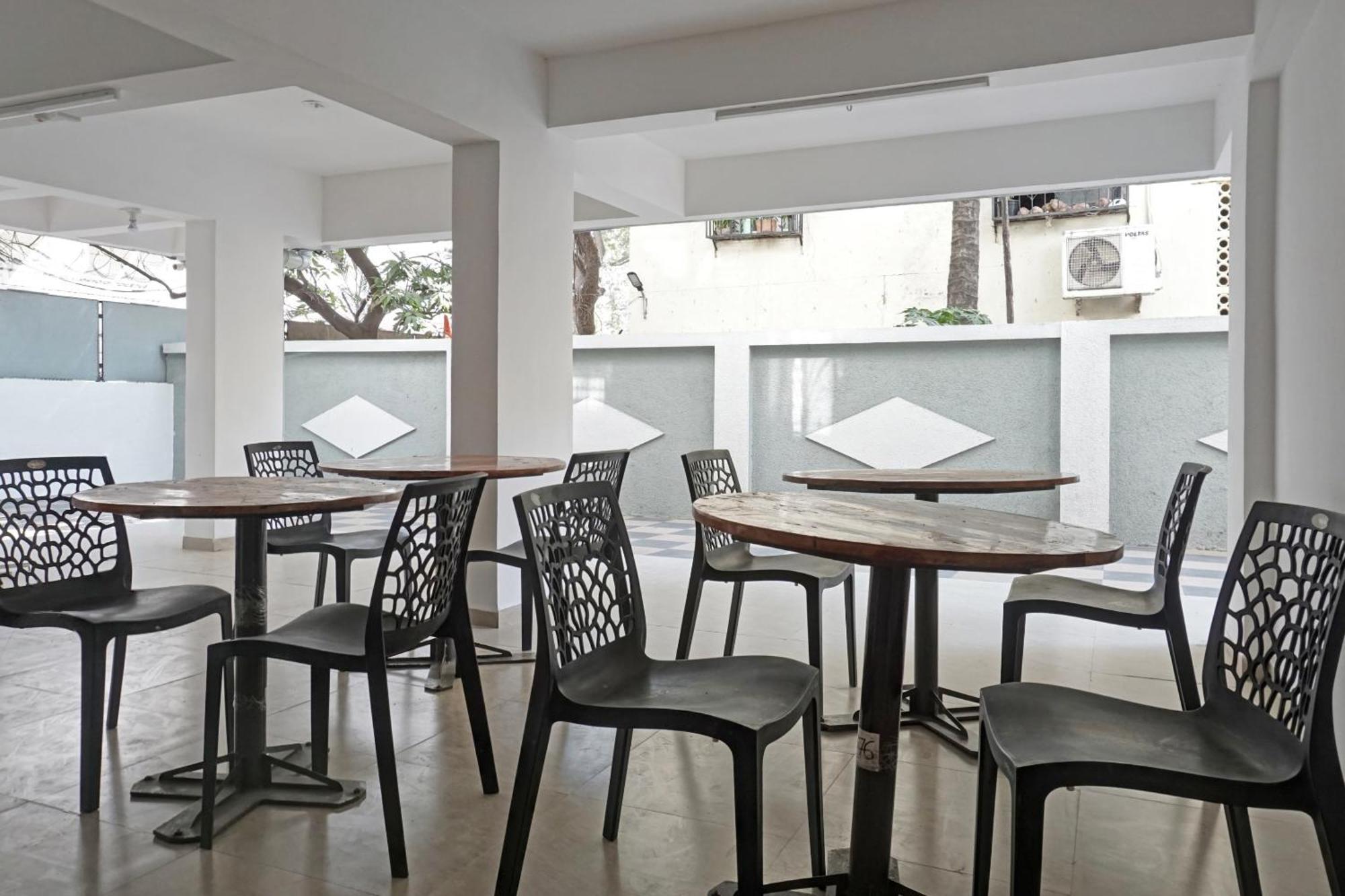 Fabhotel Saffron Inn I - Nr Darshan Museum Πούνε Εξωτερικό φωτογραφία