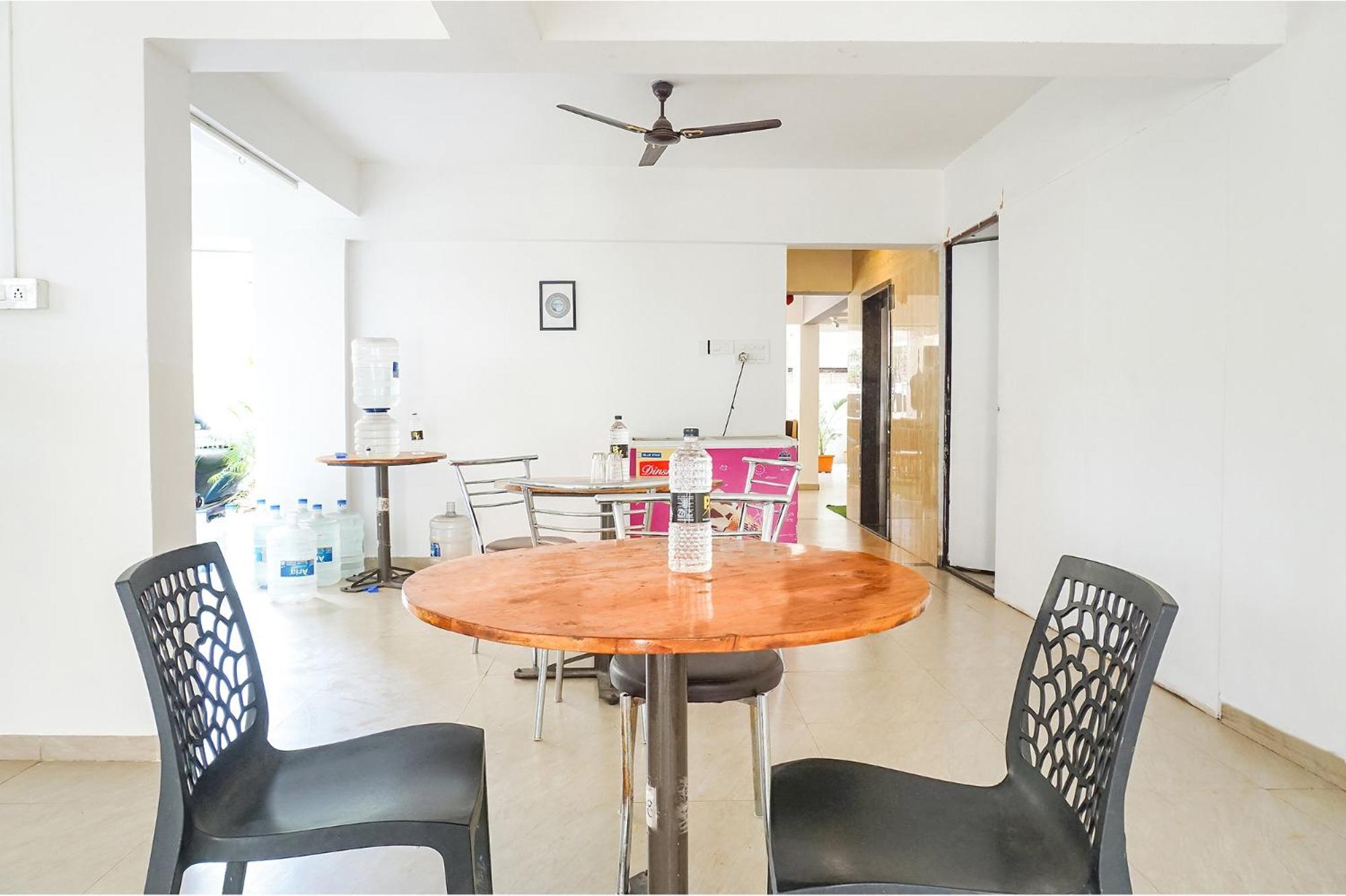 Fabhotel Saffron Inn I - Nr Darshan Museum Πούνε Εξωτερικό φωτογραφία