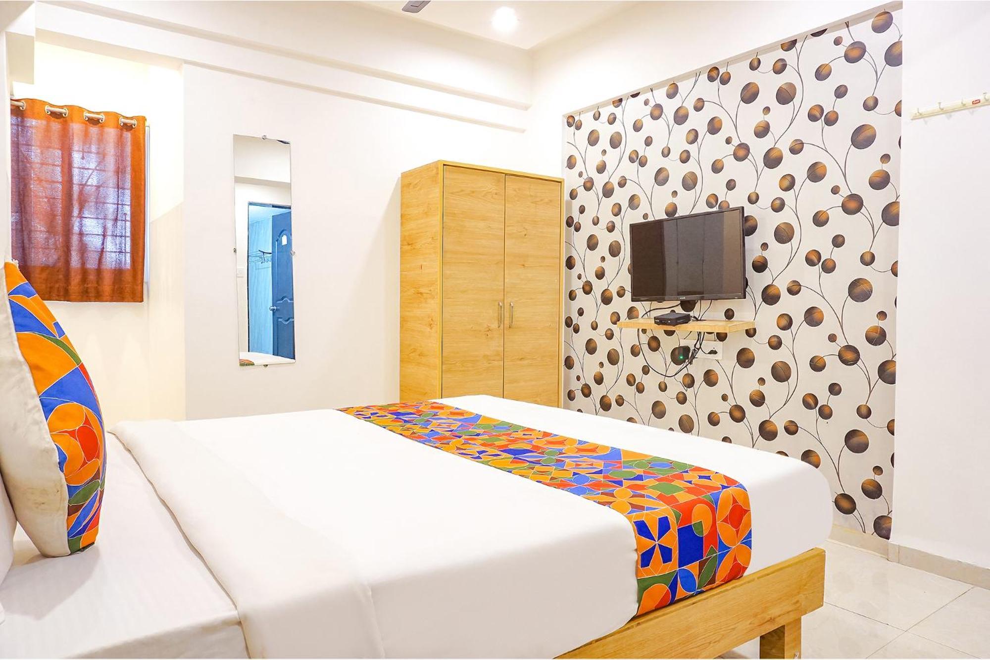 Fabhotel Saffron Inn I - Nr Darshan Museum Πούνε Εξωτερικό φωτογραφία